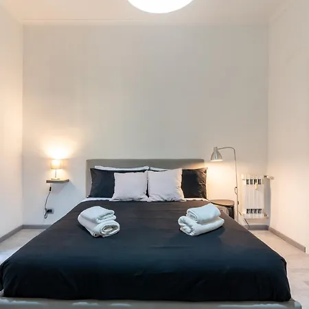 Pensjonat Amazing Near To Colosseo And Subway Rzym